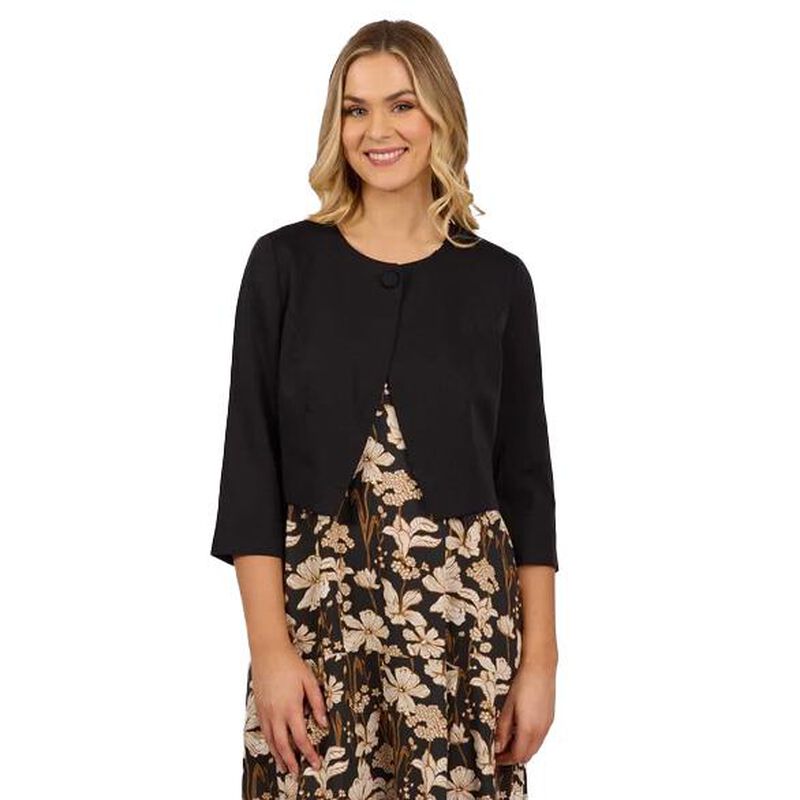 Vassalli 3/4 Sleeve Single Button Cropped Jacket image number 0