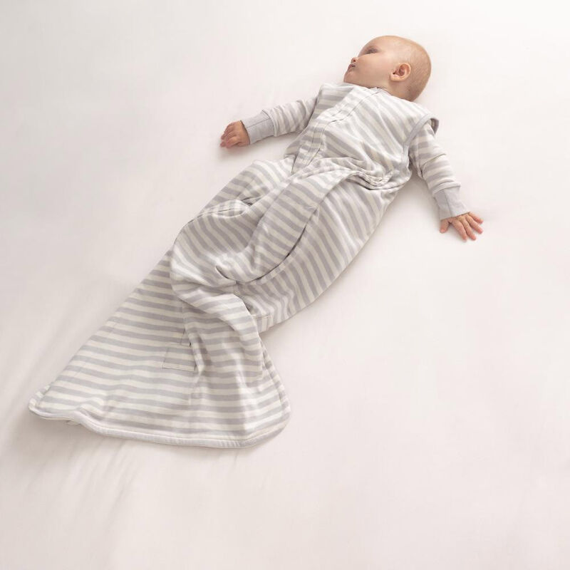Woolbabe 3 Seasons Front Zip Merino/Organic Cotton Sleeping Bag - Pebble image number 2