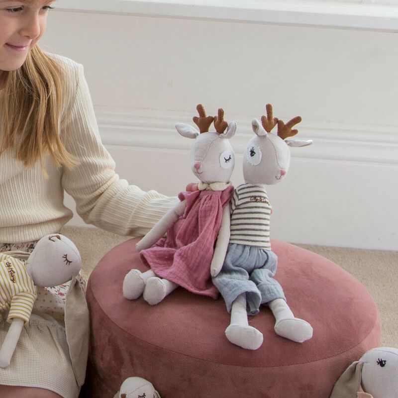 Lily & George - Noemie the Deer image number 1