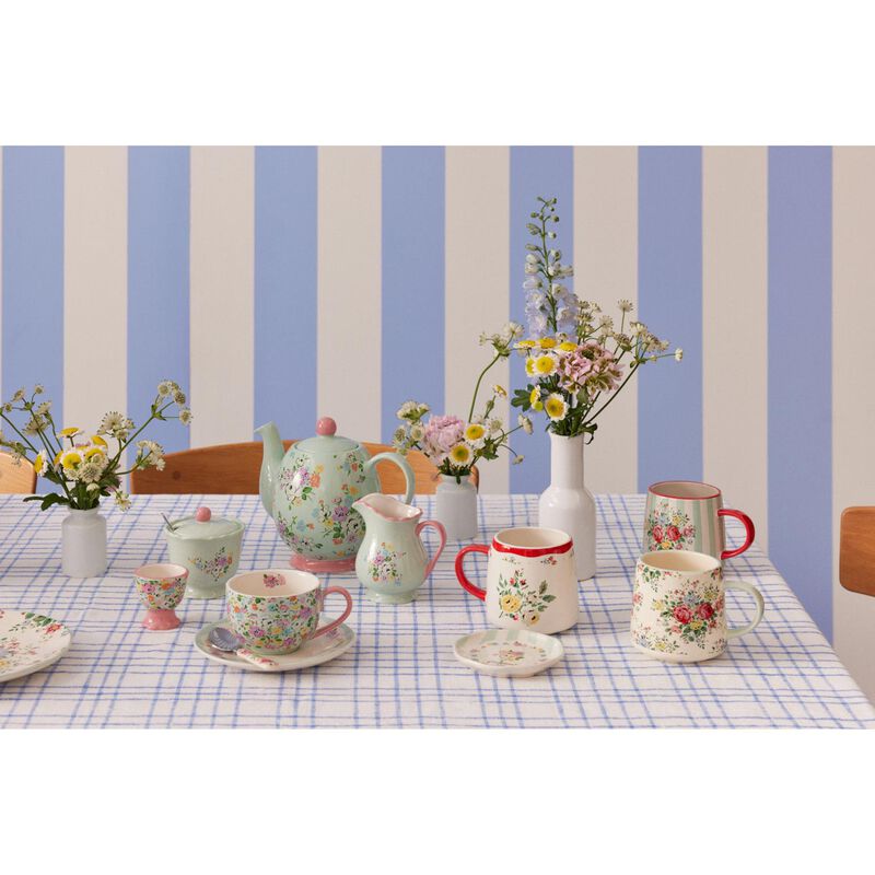 Cath Kidston Feels Like Home 900ml Teapot image number 3
