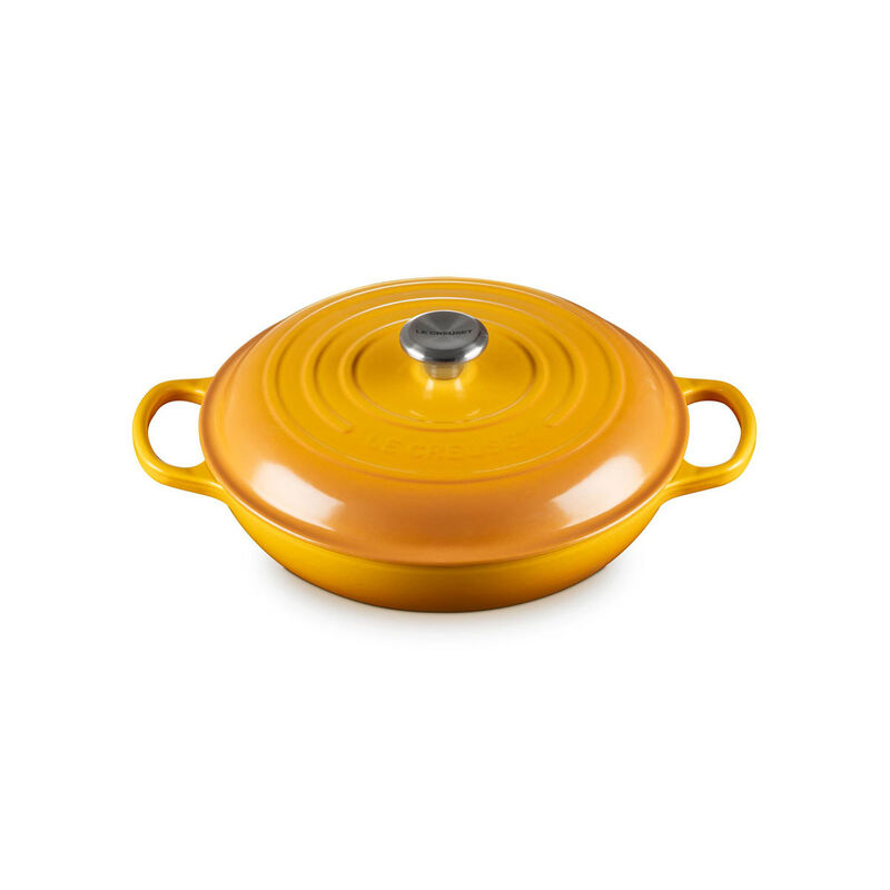 Le Creuset Signtature Cast Iron Shallow Casserole 30cm image number 35