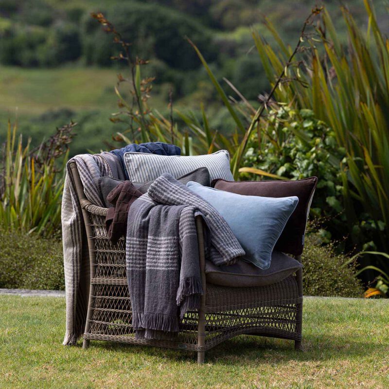 Wallace Cotton Winslow Woollen Blanket image number 3