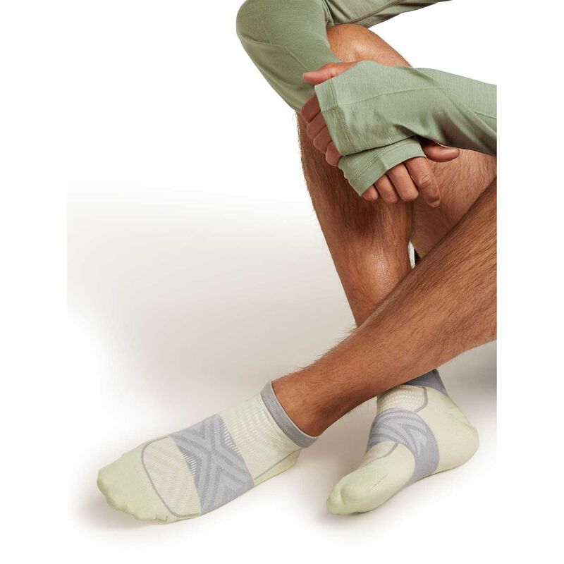 Icebreaker Mens Merino Run+ Ultralight Micro image number 3