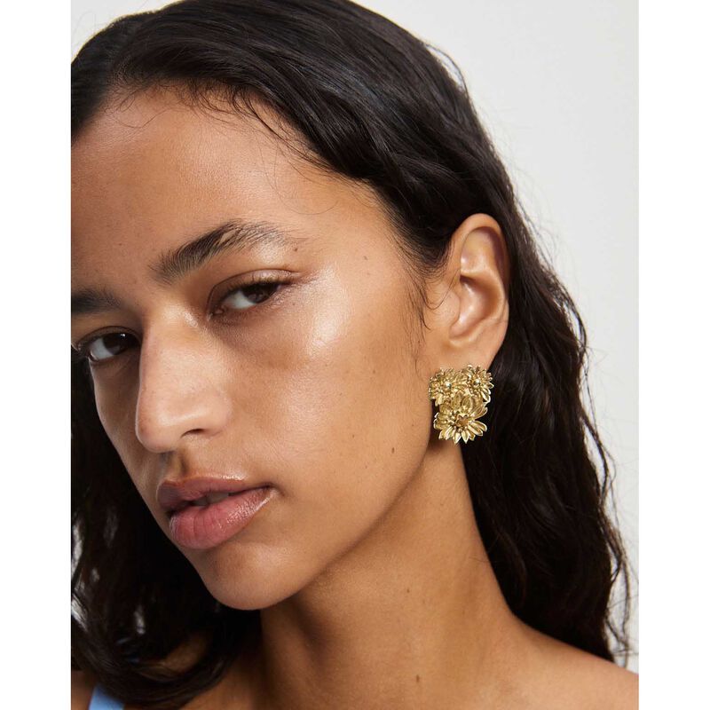 ALÉMAIS Team Spirit Daisy Cluster Earrings image number 2