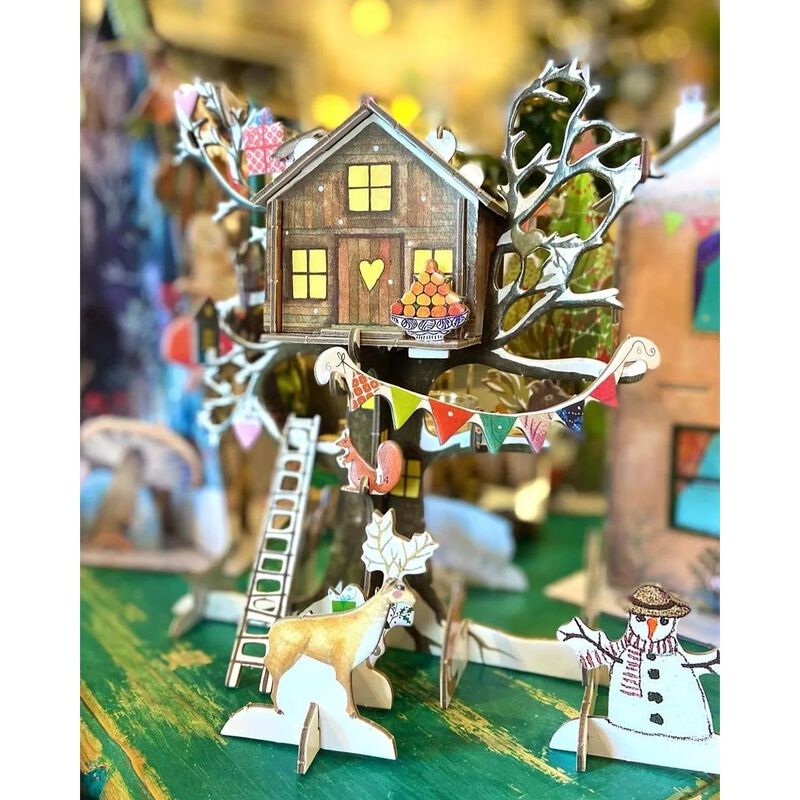Roger La Borde Treehouse Blue Pop N Slot Advent Calendar image number 2