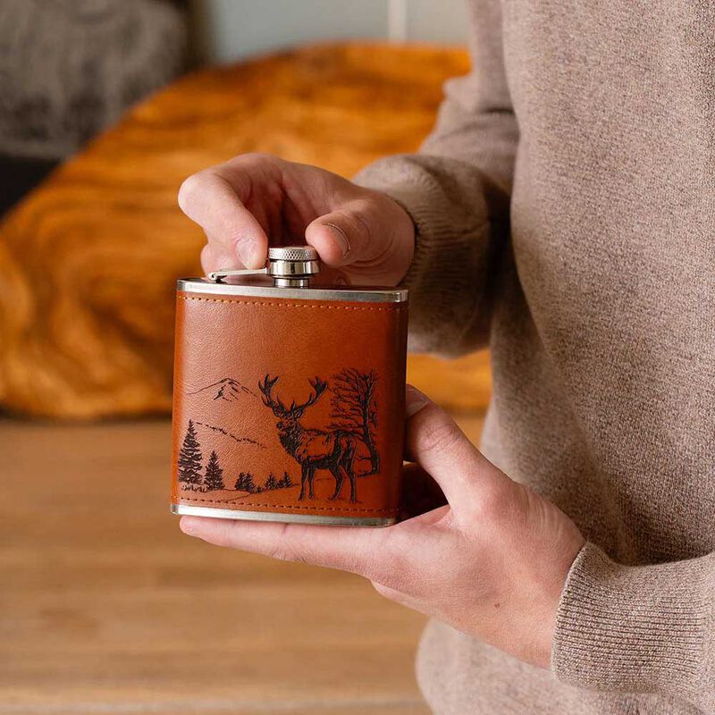 Selbrae House Leather Hip Flask - Scenic Stag image number 1