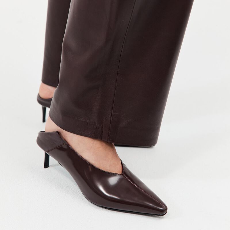 St. Agni Classic Fold Heel image number 2
