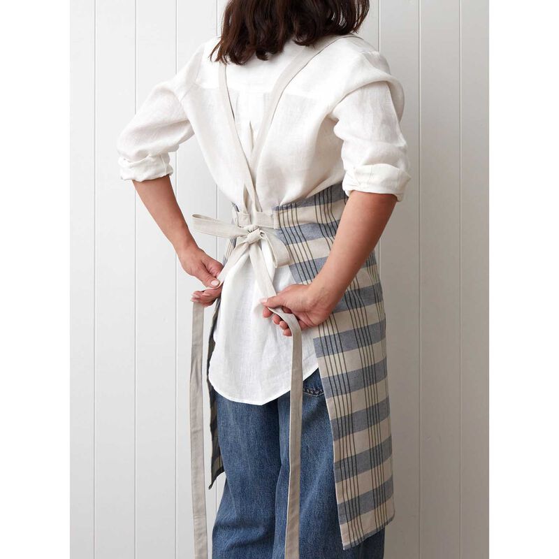 Wallace Cotton Apple Grove Apron image number 1