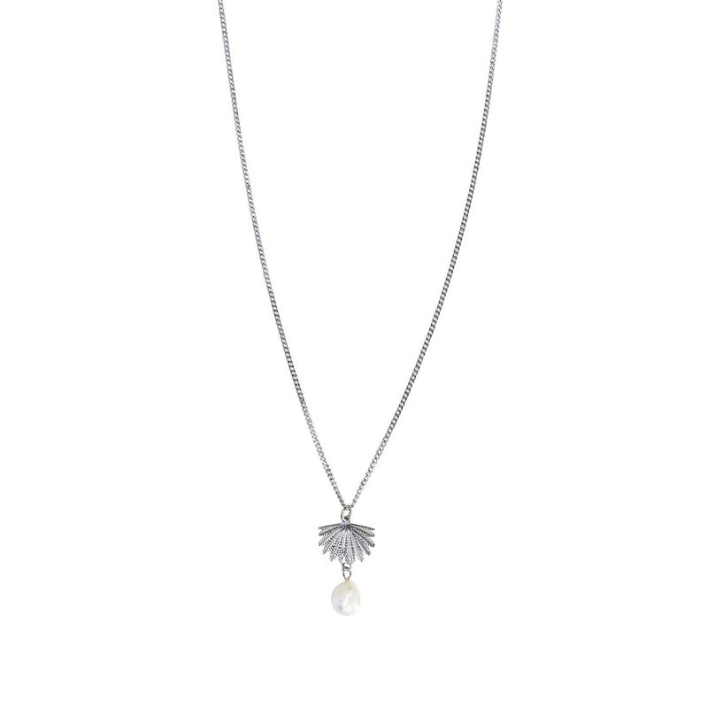 Boh Runga Fantail Pearl Pendant Silver Chain 45cm image number 0