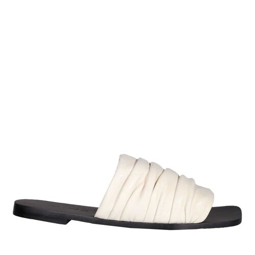 Minx Coast Slide