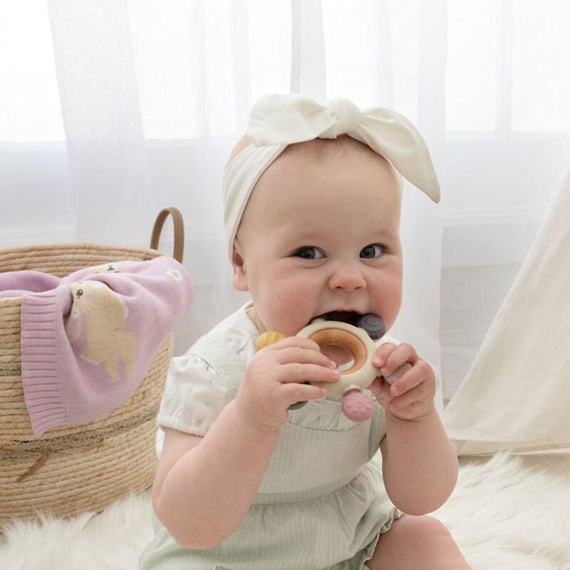 Living Textiles Multi-Surface Teething Wheel image number 2