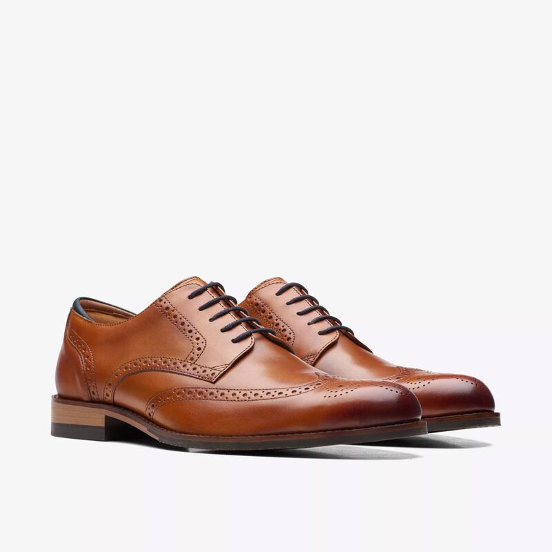 Clarks Mens Craft Arlo Limit Tan Leather image number 2