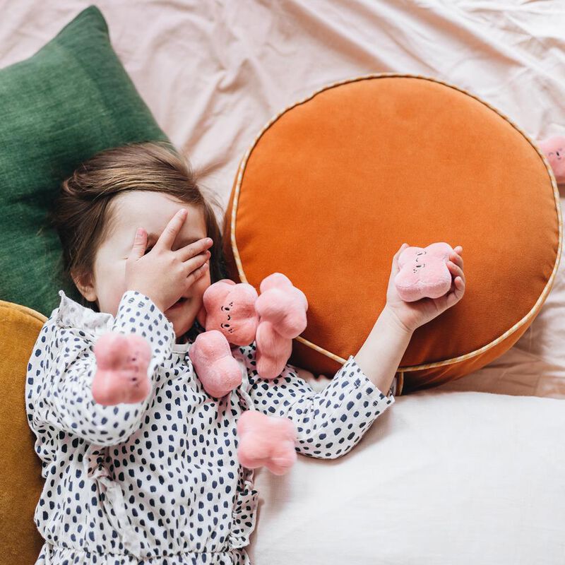 The Kiss Co Hide & Seek Kisses image number 2