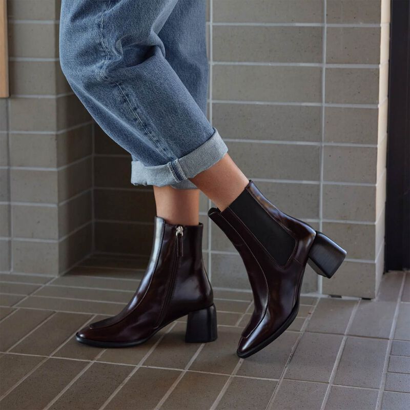 EOS Charcoal Chelsea Boot image number 1