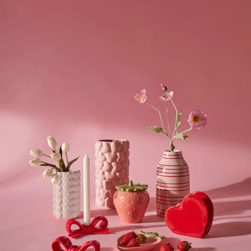 Emporium Anniston Strawberry Plate image number 1