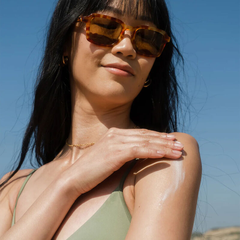 COOLA Classic Body Sunscreen SPF50 Guava Mango image number 2