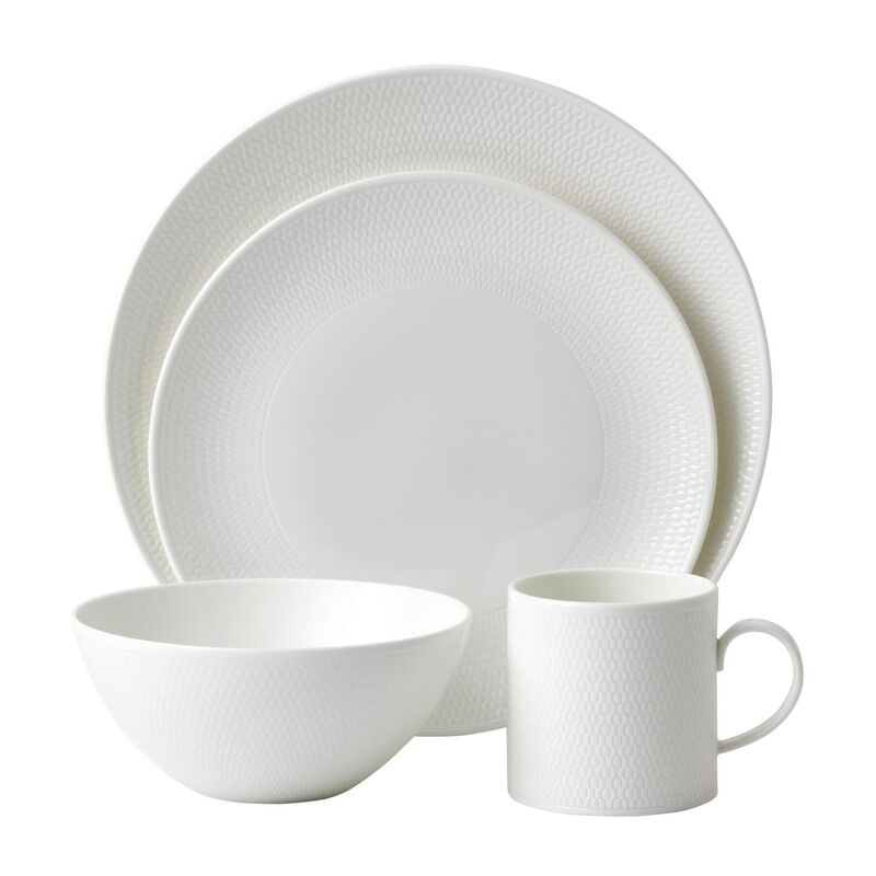 Wedgwood Bone China Gio 16 Piece Set image number 0