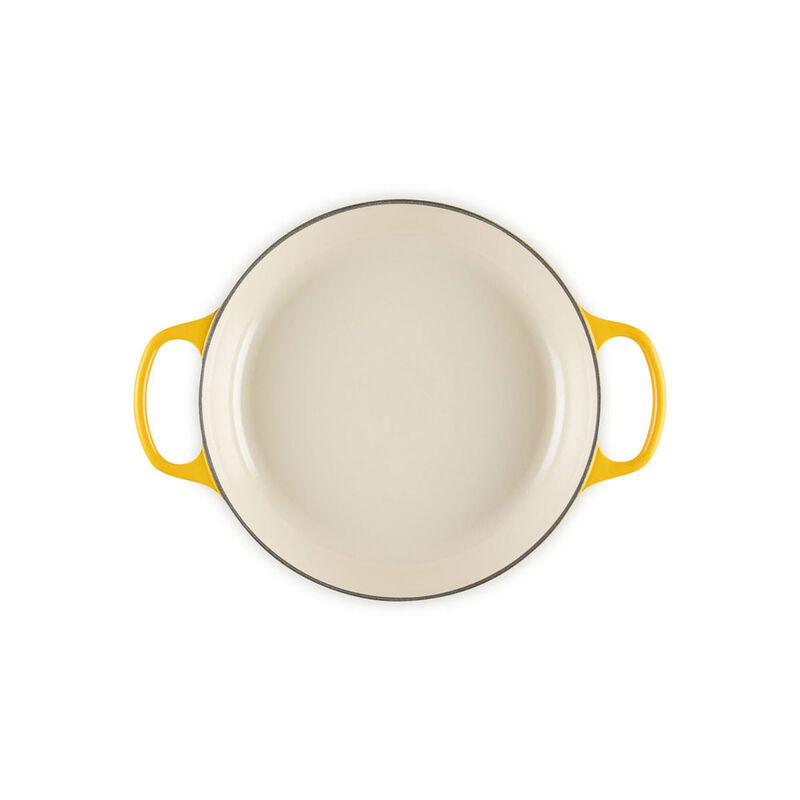 Le Creuset Signtature Cast Iron Shallow Casserole 26cm image number 33