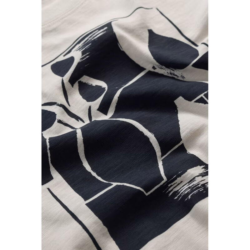 Seasalt Cornwall Copseland T-Shirt Window Painting Graphic Chalk image number 2