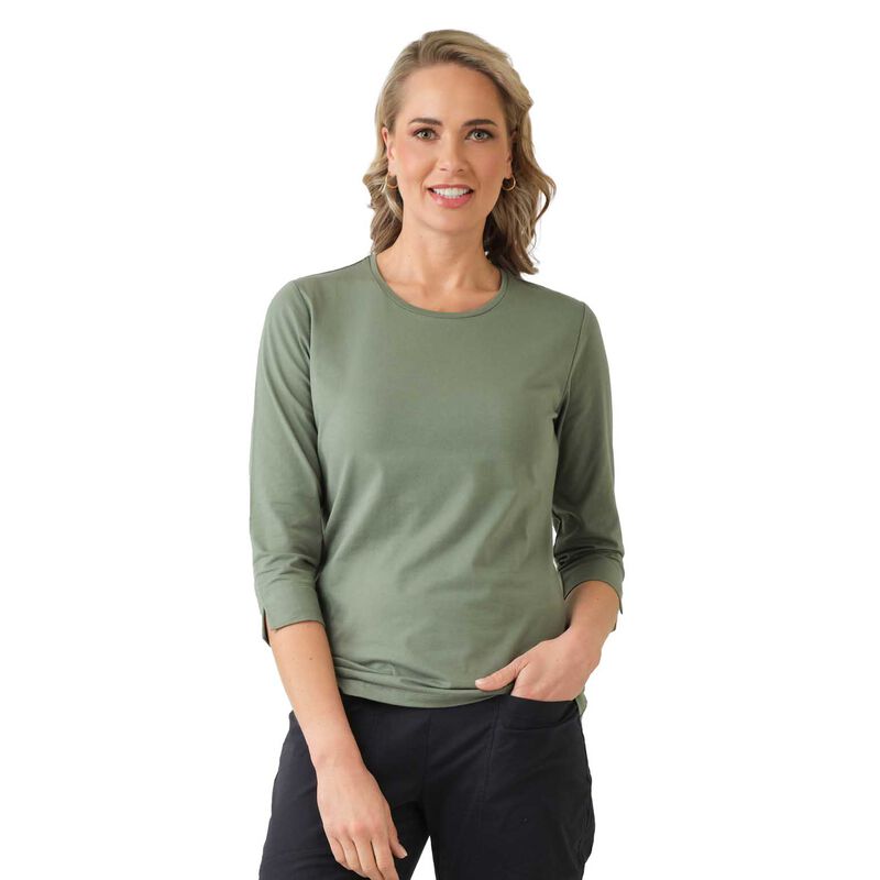B Essentials 3/4 Sleeve Tee image number 20