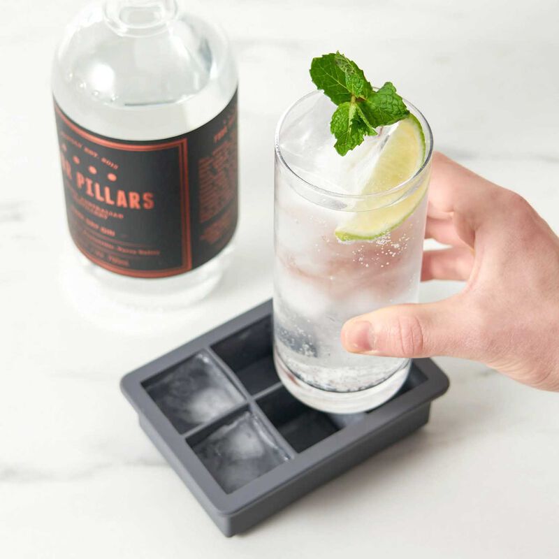 Highball Ice Cube Tray With Lid By Viski® image number 3