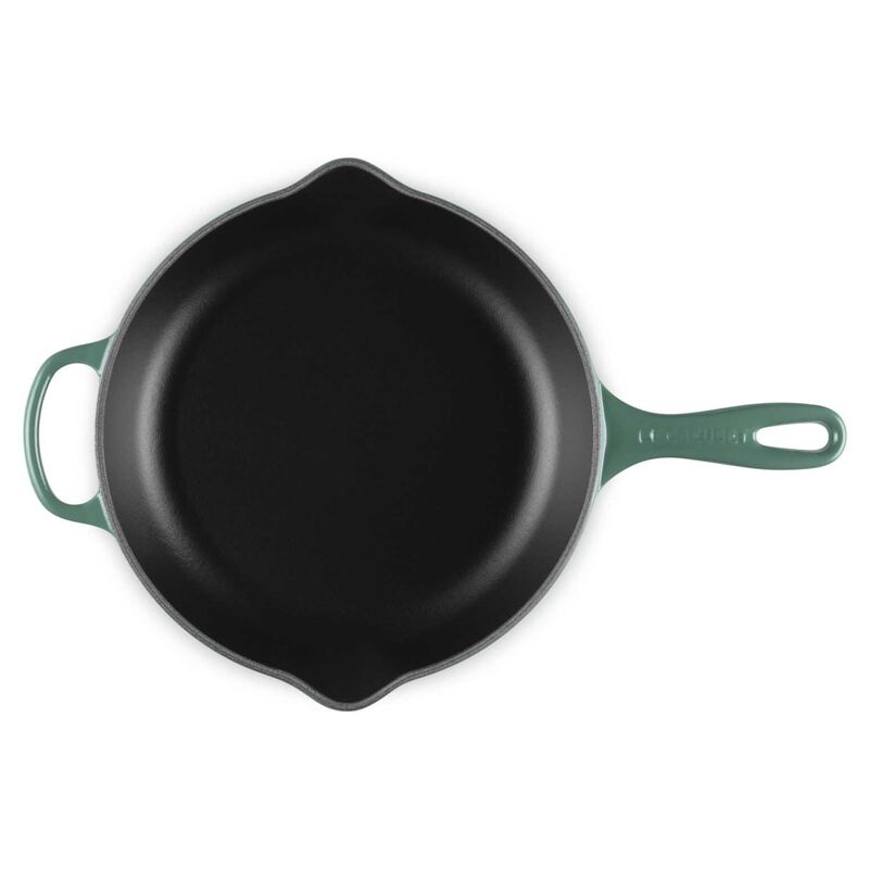 Le Creuset Signature Round Skillet 26cm - Artichaut image number 1