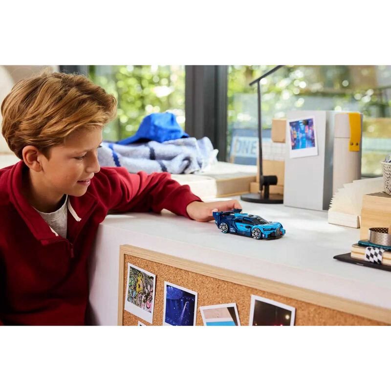 LEGO Speed Champions Bugatti Vision GT Hyper Sports Car image number 3