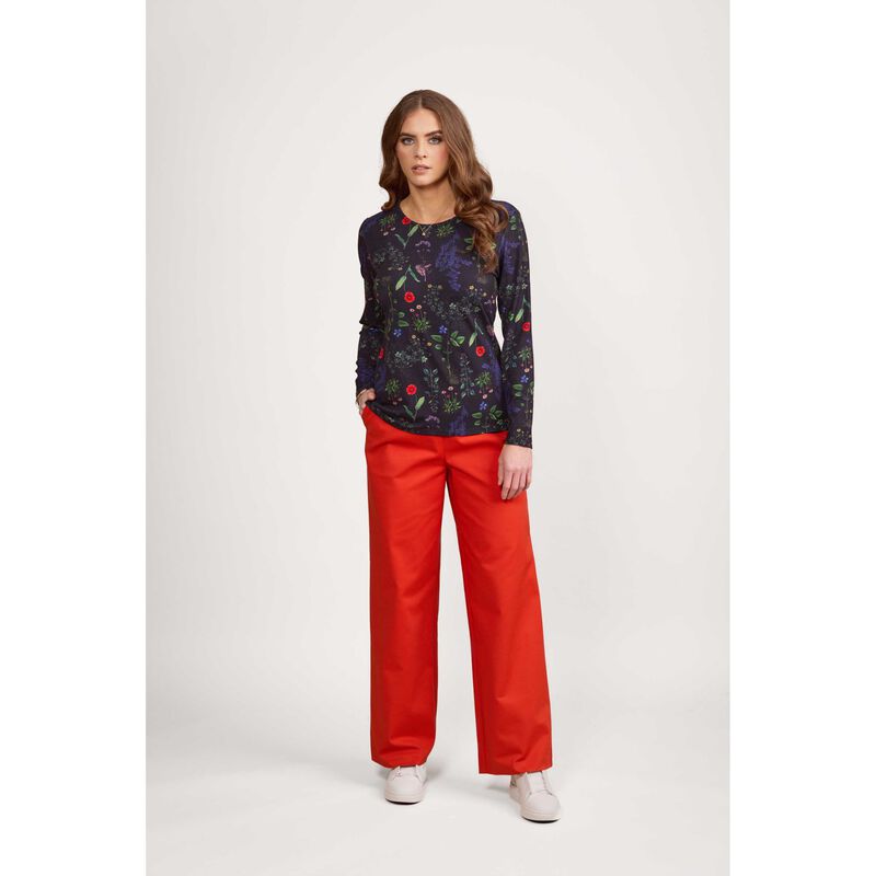 Vassalli Long Sleeve Round Neck Printed Knit Top image number 2