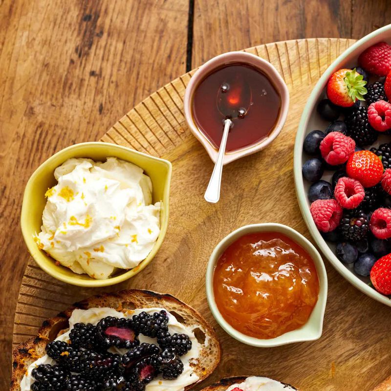 Jamie Oliver Big Love Stoneware Pinch-Me Pots Set Of 3 Gift Boxed image number 1