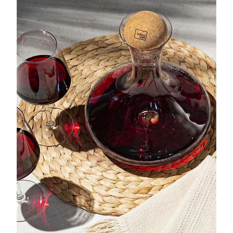 Vacu Vin Wine Decanter With Cork Stopper image number 2
