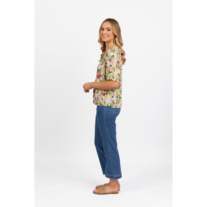 Vassalli Short Sleeve V Neck Top With Shirred Shoulders image number 2