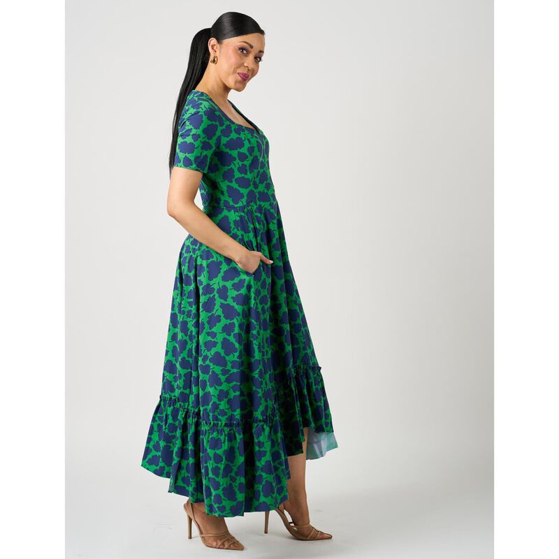 High Fantastic Dress image number 2