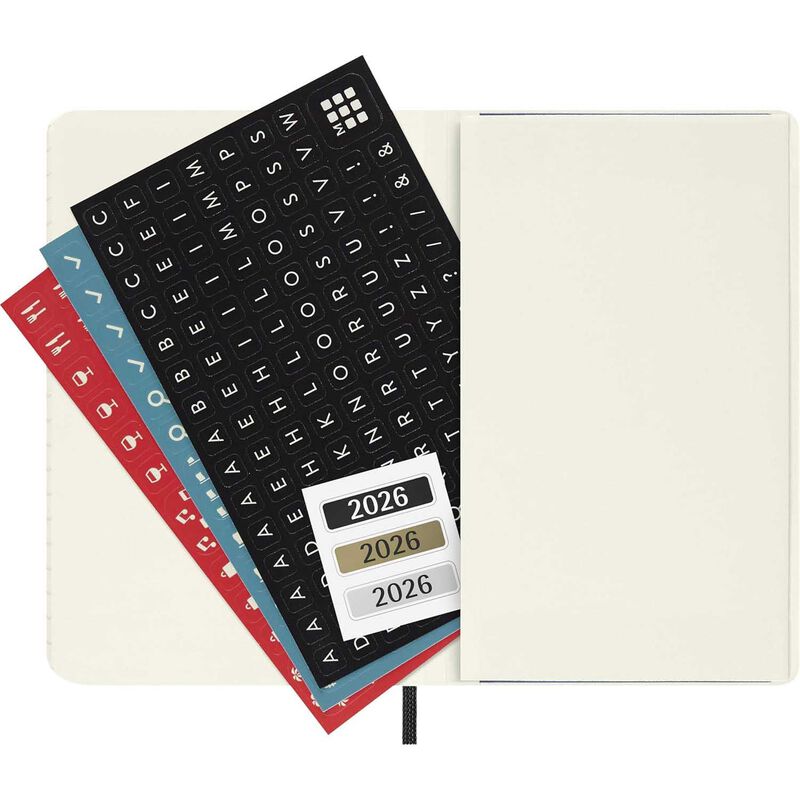 Moleskine Diary 12 Month Daily SC Pocket Black 2026 image number 3