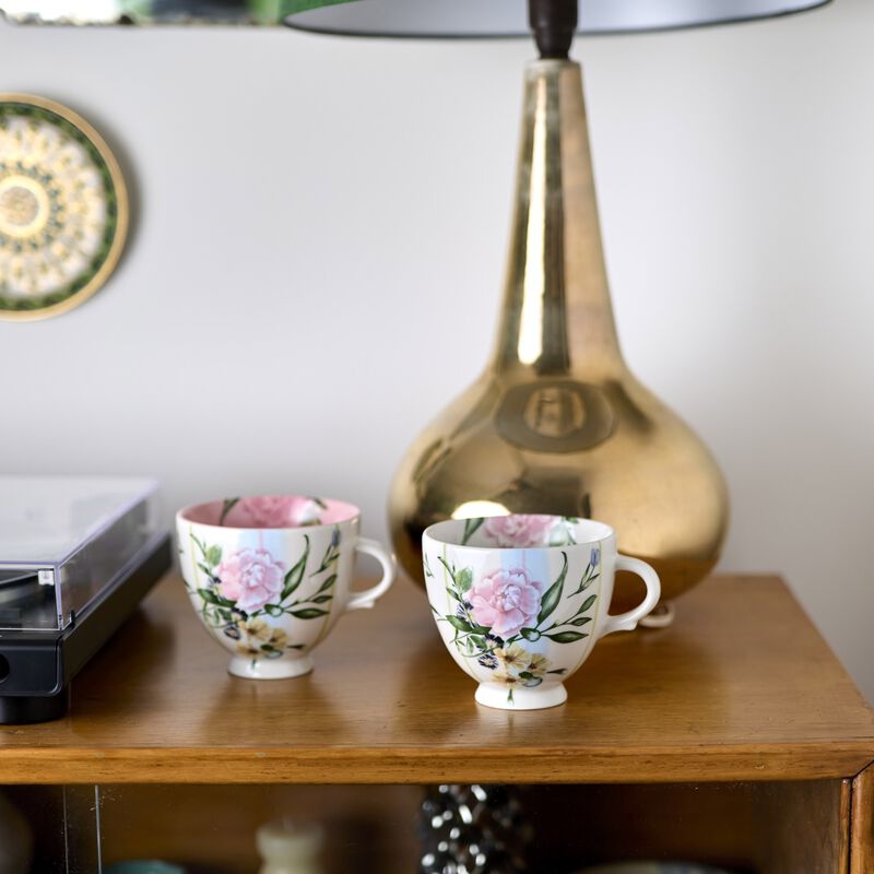 Robert Gordon Oversized Mug - Alice Cream image number 1