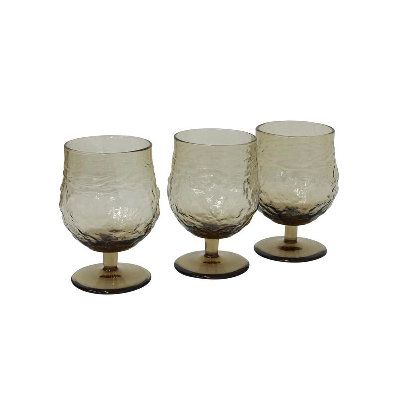 French Country Serena Smoke Wine Goblet image number 1
