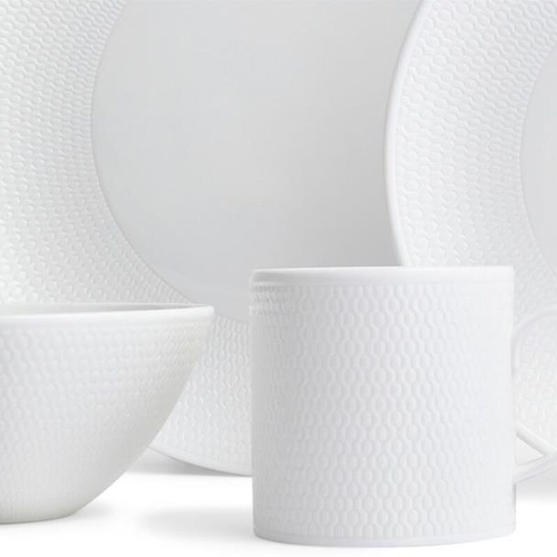 Wedgwood Bone China Gio 16 Piece Set image number 1