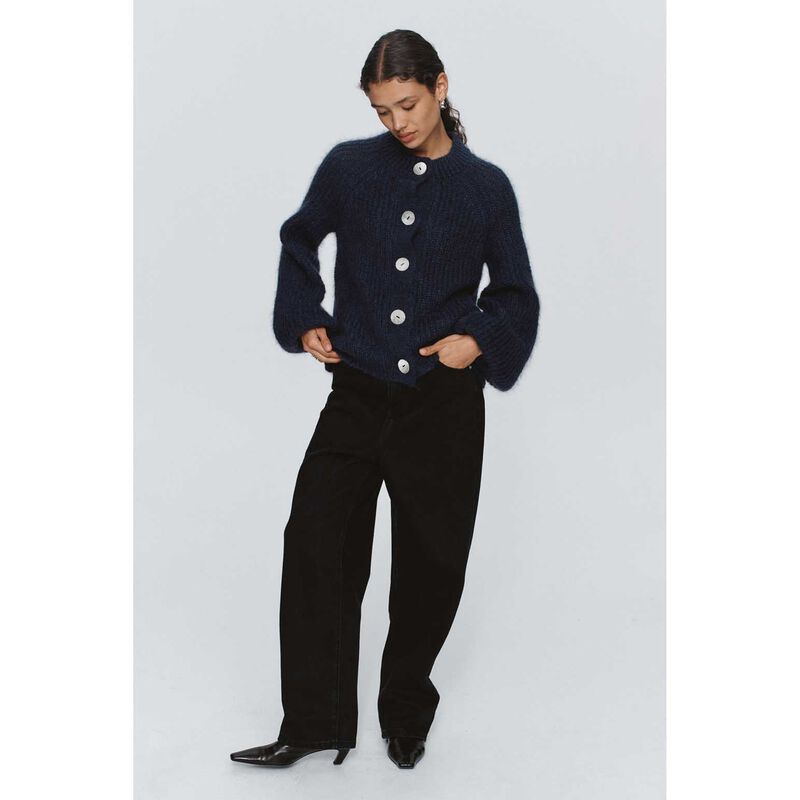 Marle Cait Cardigan image number 3