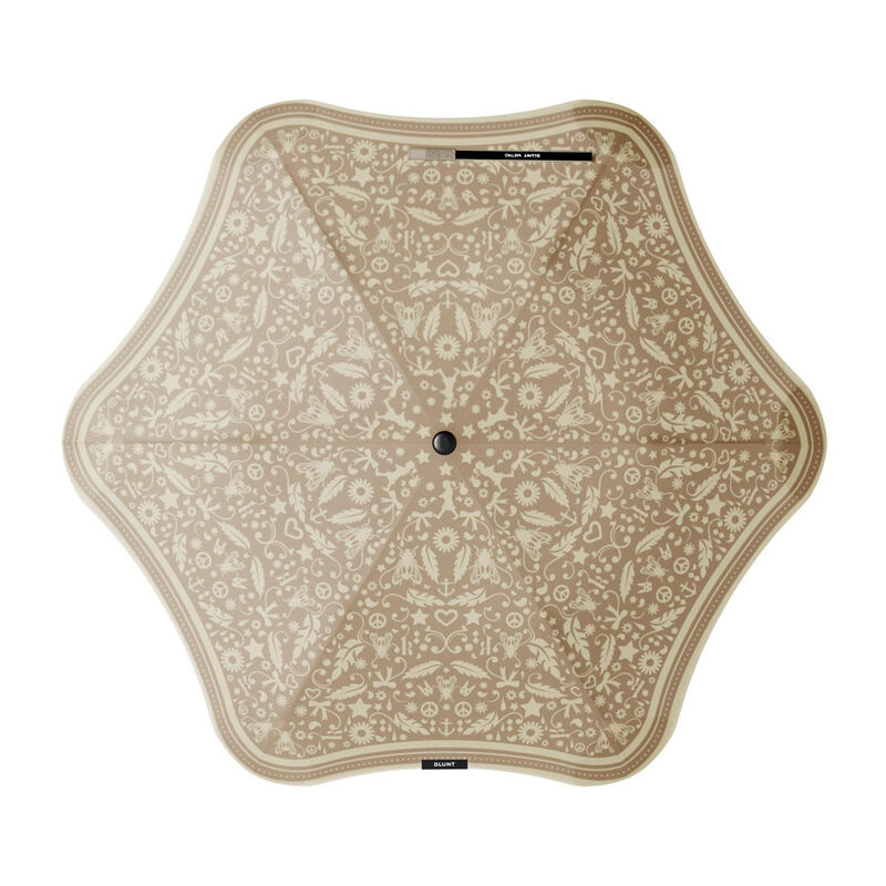 BLUNT Metro Karen Walker Filigree Umbrella Limited Edition image number 1