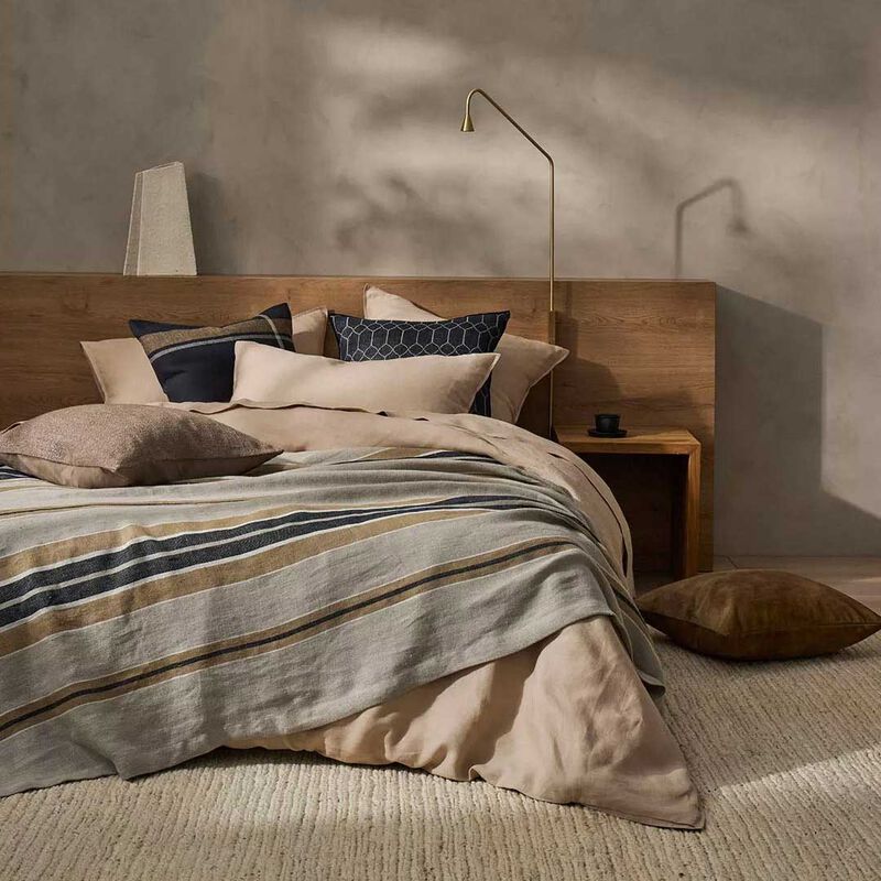 Weave Home Franco Throw image number 1