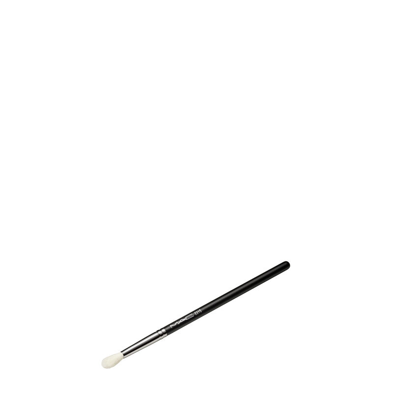 MAC 221S Mini Tapered Blending Brush image number 1