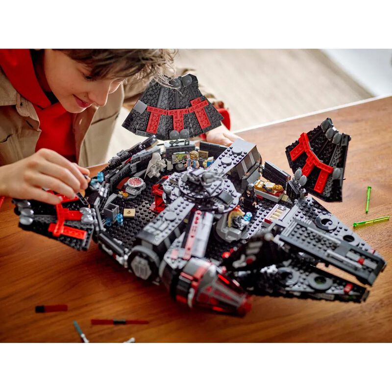 LEGO Star Wars™ The Dark Falcon image number 3