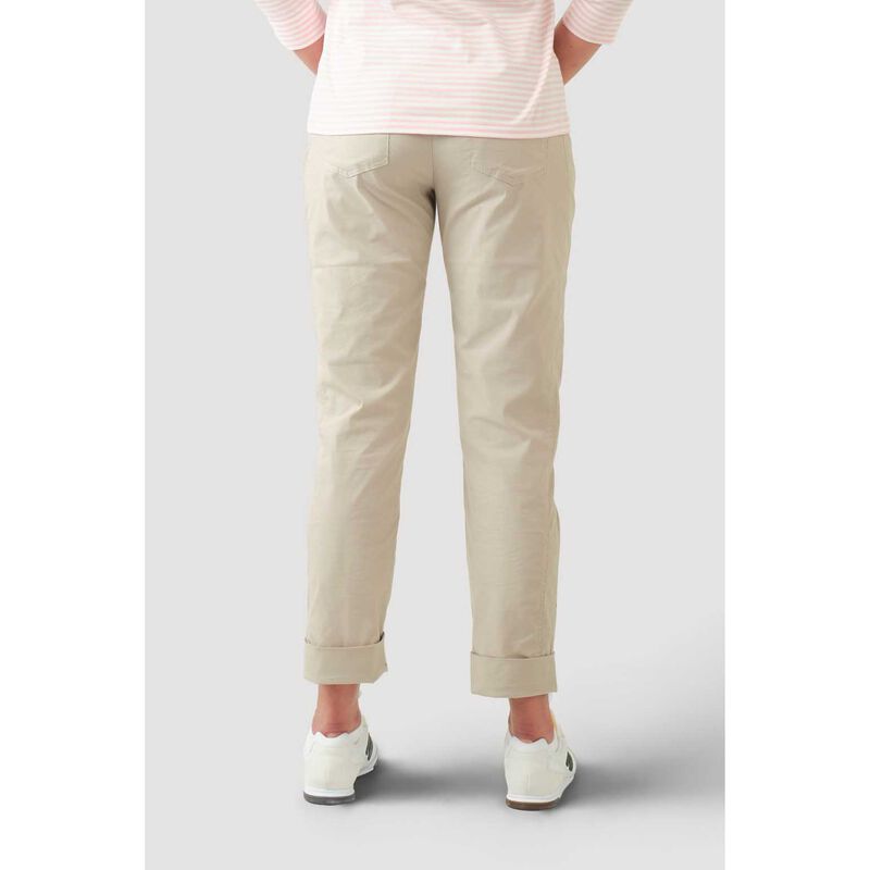 B Essentials Pant image number 5