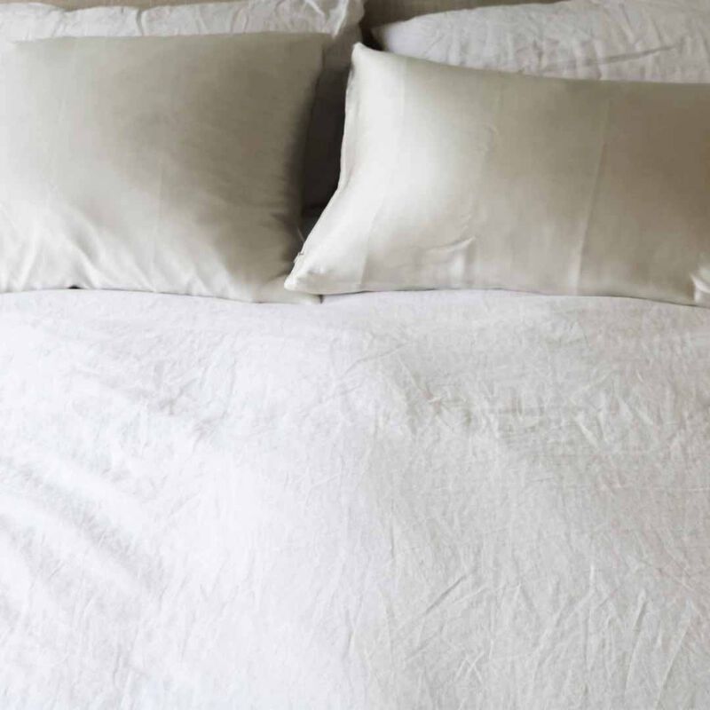Home Lab 100% Pure Silk Pillowcase image number 21