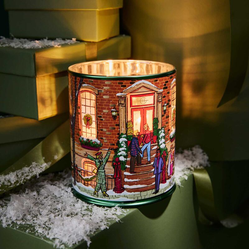 Glasshouse Fragrances Winter Wonderland Soy Candle 380g image number 2