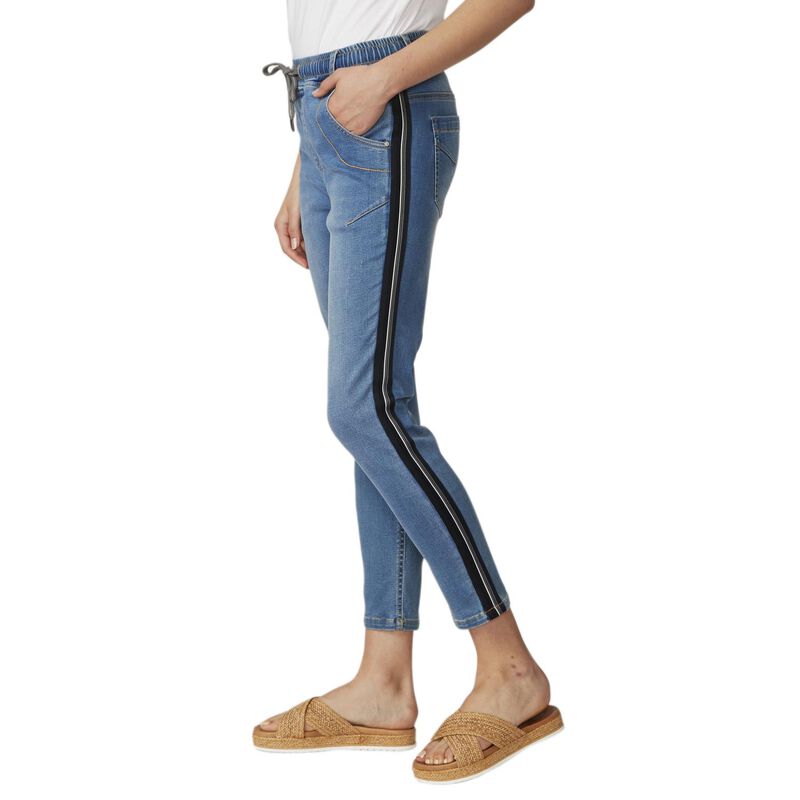 Lania LTL Distressed Boyfriend Jean image number 3