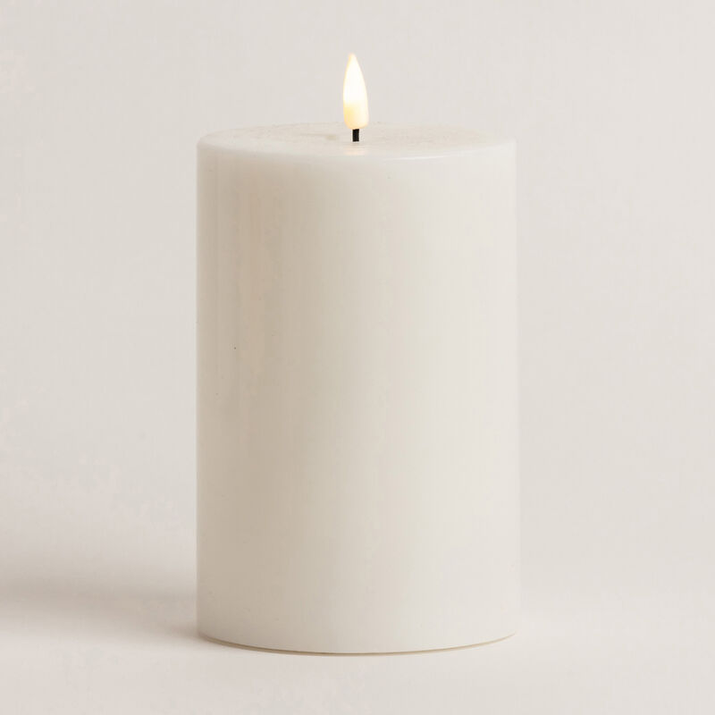 Stellar Haus White Pillar Indoor LED Candle With Timer  20x10cm image number 1
