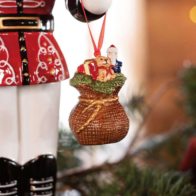 Villeroy & Boch Christmas Toys Memory Nutcracker image number 1