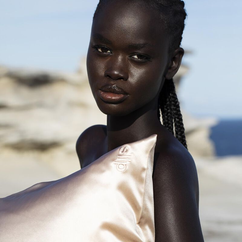 Slip Silk Pillowcase Queen image number 5