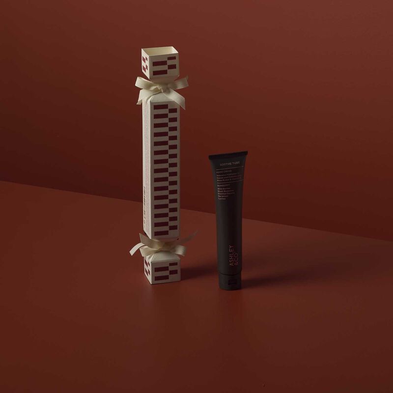Ashley & Co Christmas Cracker - Soothe Tube Bonberry image number 1