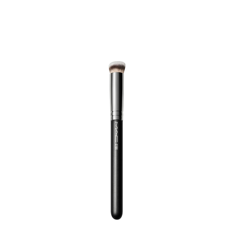 MAC Brush270S Concealer Brush image number 0